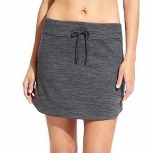 Athleta Gray Skirt & Capri Leggings Bundle, XS - Picture 2 of 7